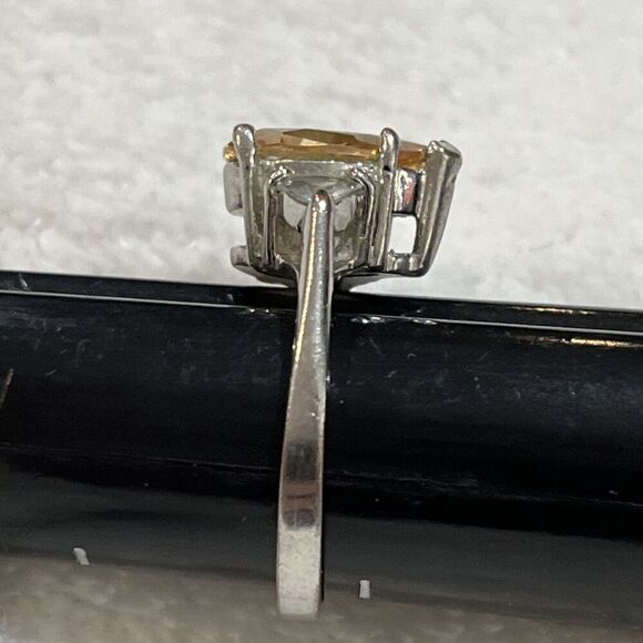 18k hge White Gold Plated Ring 6.75" Teardrop Citrine & Trillion CZ Sparkling - Picture 5 of 9